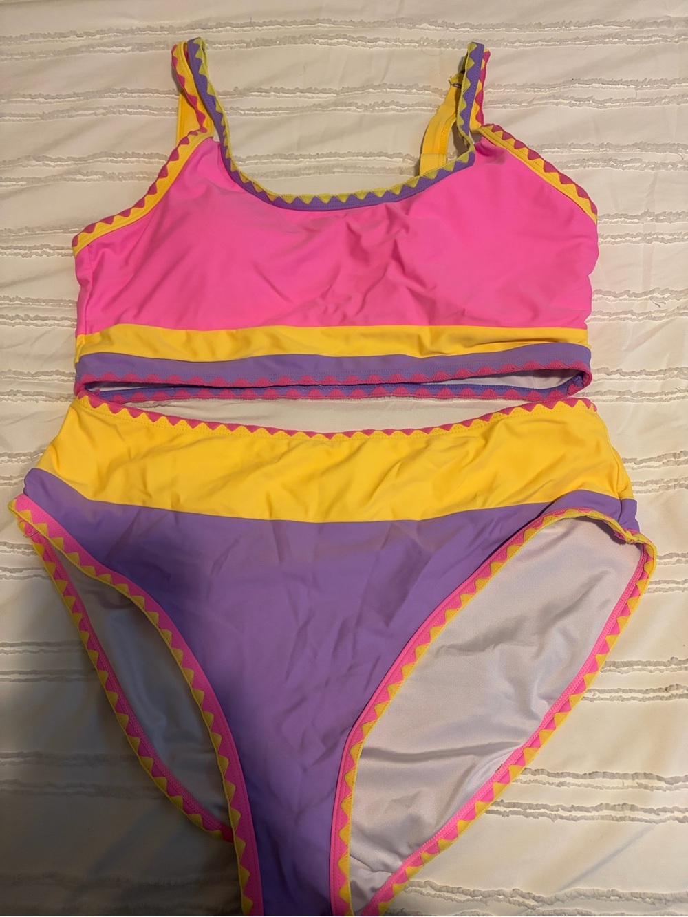 Popvil Colorblock Pink Yellow Purple Bikini Set